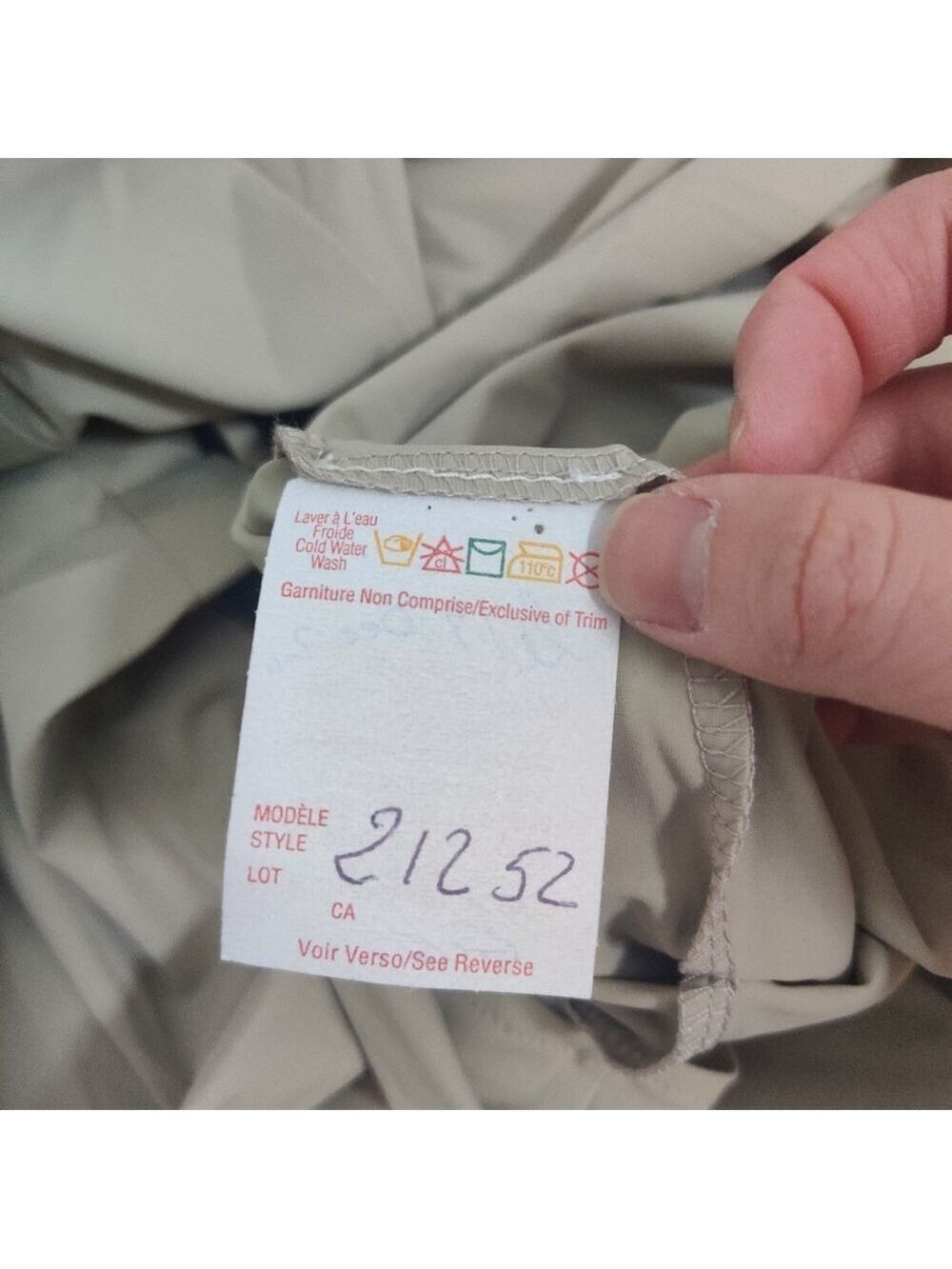 Joseph Ribkoff Grey Pearl Button Dress Size 8 | Quiet Luxury Wedding Guest Cruis - Picture 6 of 8